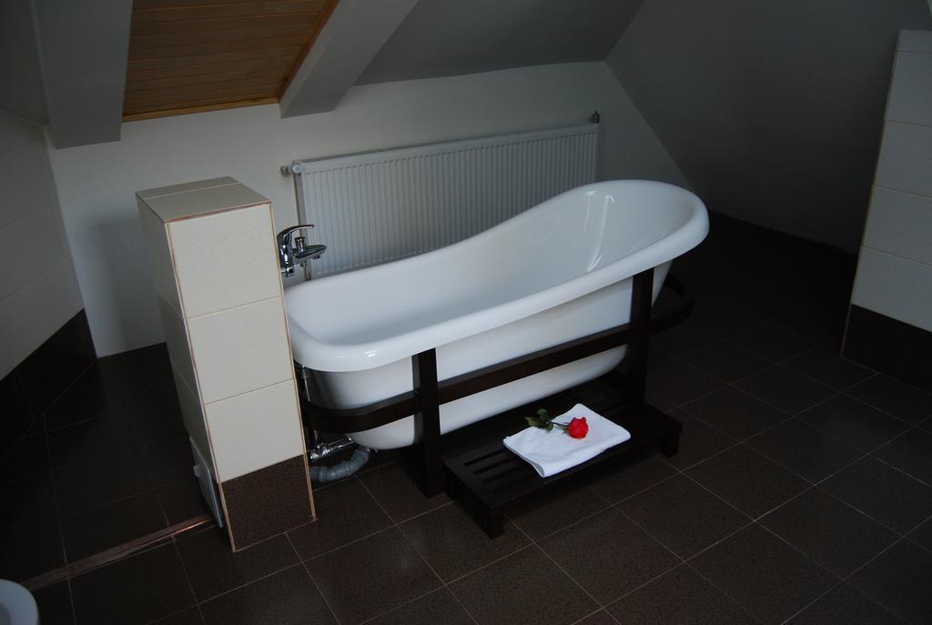 Hotel Toacabellevue Gura Humorului Bagian luar foto