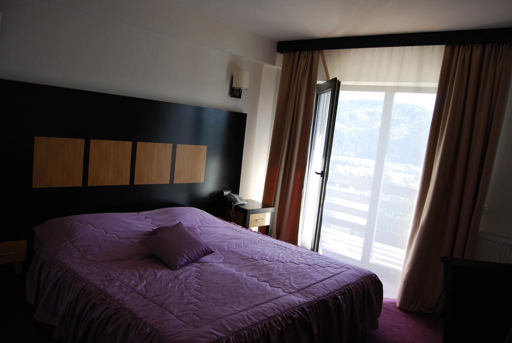 Hotel Toacabellevue Gura Humorului Bagian luar foto