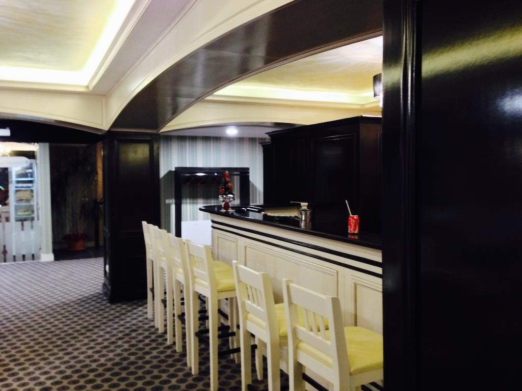 Hotel Toacabellevue Gura Humorului Bagian luar foto