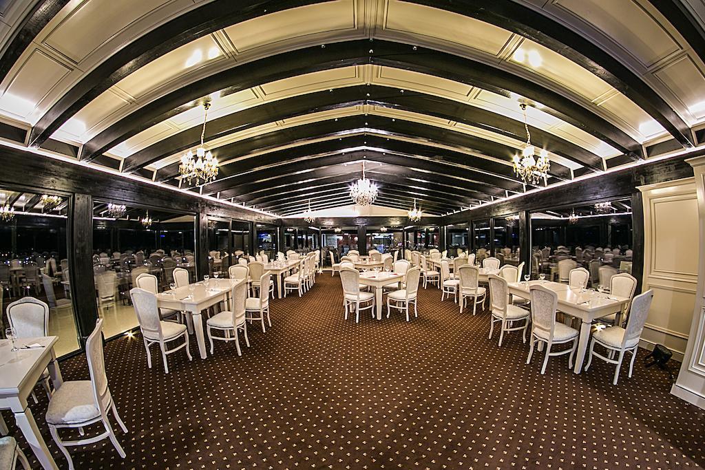 Hotel Toacabellevue Gura Humorului Bagian luar foto